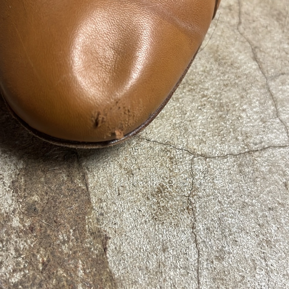 Banana Republic Vanchetta Tan Size 9 heels - Picture 4 of 8